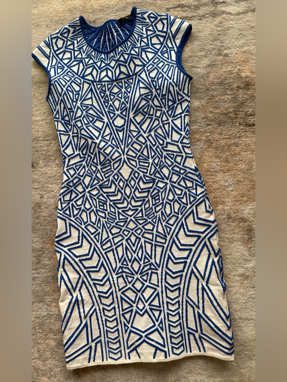 RVN White & Blue Geometric Dreas